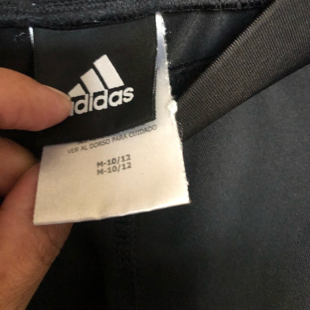 Adidas - Picture 2 of 3